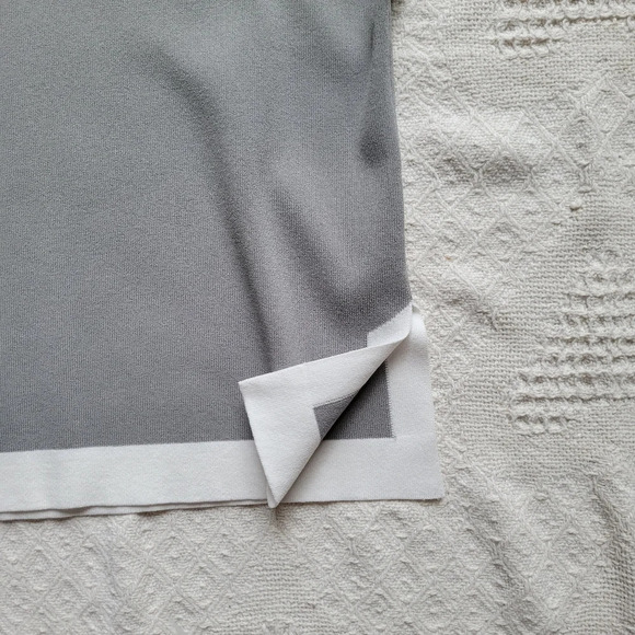 Mercer &  Madison Casual Neutral Short sleeve Rayon bland Top- Grey/White - Picture 5 of 10